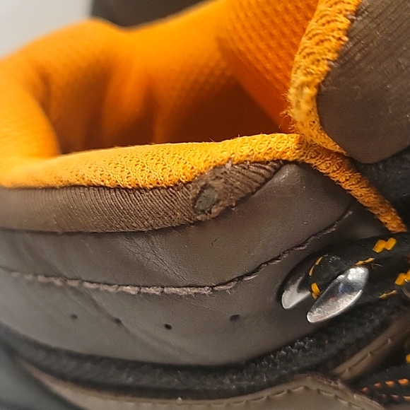 PACIFIC MOUNTAIN youth boot. - Picture 8 of 8